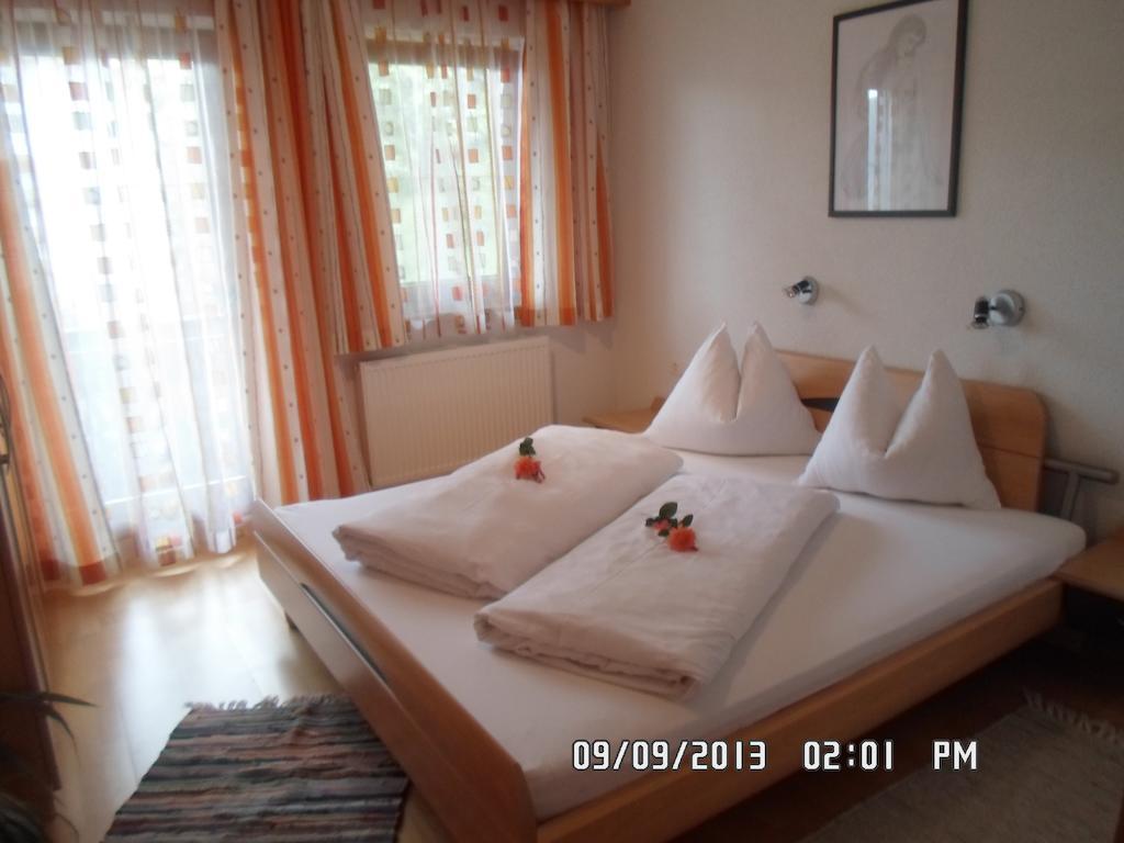Haus Kroell Elisabeth Apartment Zell am Ziller Cameră foto